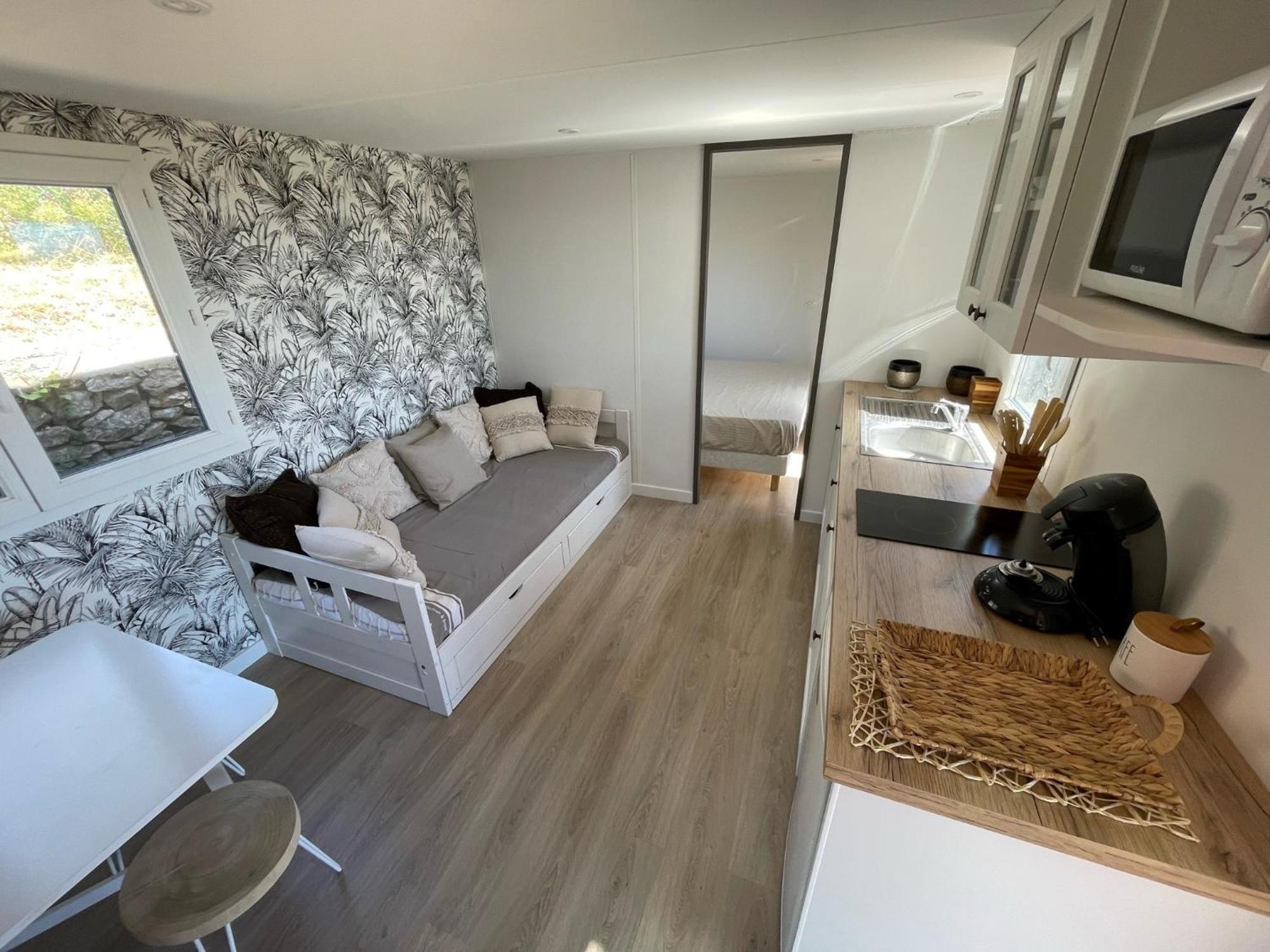 Mobil-Home En Pleine Nature A 3 Mins Du Lac Du Salagou Avec Vue Panoramique Lacoste  Exterior foto